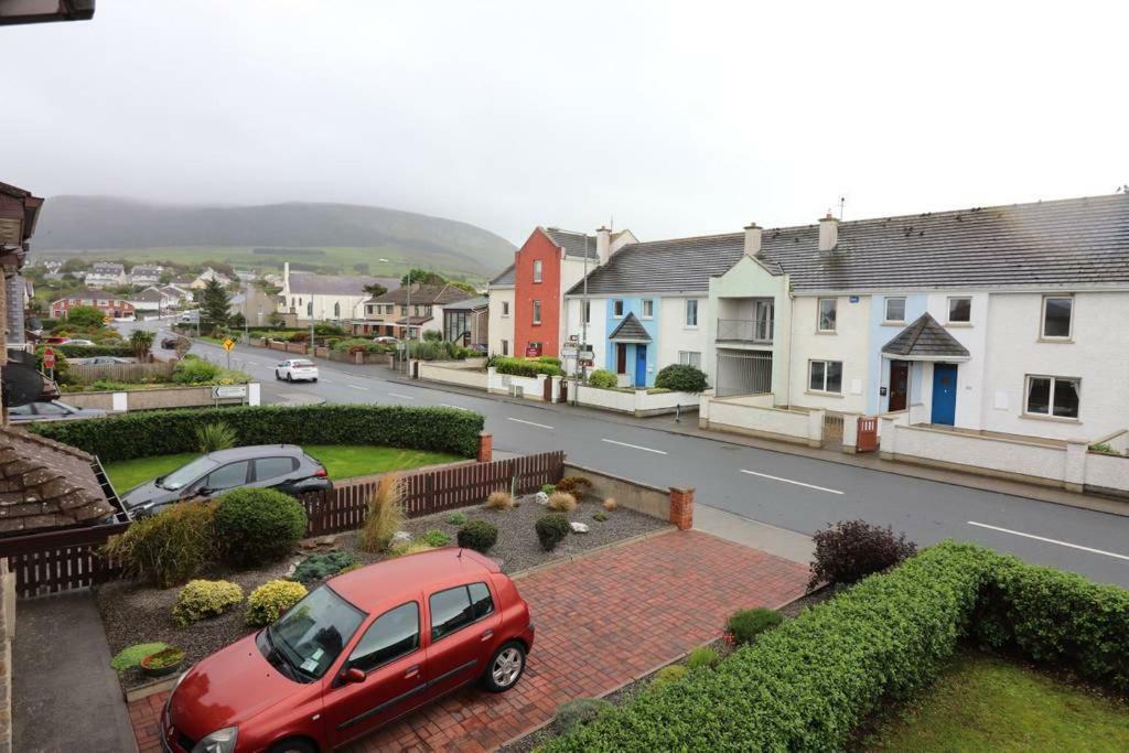 Strandhill Home, One Minute From The Beach And Pubs Esterno foto